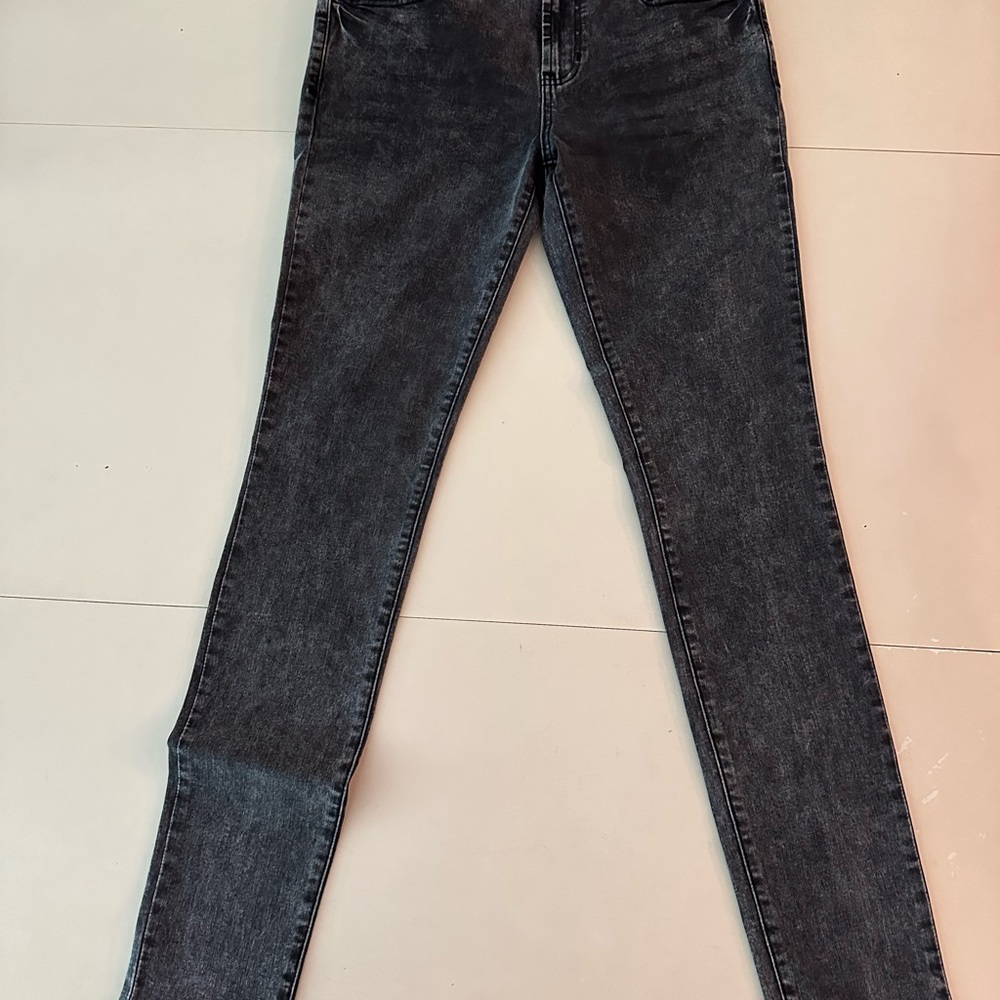 PacSun Black Skinny Jeans Sleek Style